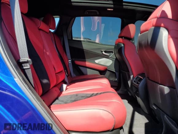 ✅ 2022 Acura RDX w/A-Spec Package • VIN: 5J8TC2H6XNL010194 • Lot: 57572165. Wystawiony na Copart z przebiegiem 33 100 mil. Bezpłatny archiwum sprzedaży aukcyjnych z USA i szczegółowy raport historii pojazdu na DreamBid. Zdjęcie 11.