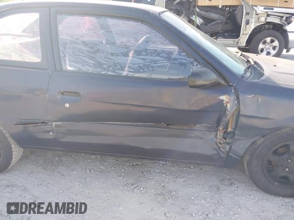 ✅ 1996 Toyota Tercel DX • VIN: JT2AC52L1T0117437 • Lot: 42077726. Listed on IAAI with 240,426 mi. Free auction sales archive from the USA and detailed vehicle history report at DreamBid. Image 6.