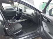✅ 2014 Mazda 3 i Touring • VIN: JM1BM1L78E1214490 • Lot: 42897423. Wystawiony na IAAI z przebiegiem 108 204 mil. Bezpłatny archiwum sprzedaży aukcyjnych z USA i szczegółowy raport historii pojazdu na DreamBid. Zdjęcie 5.