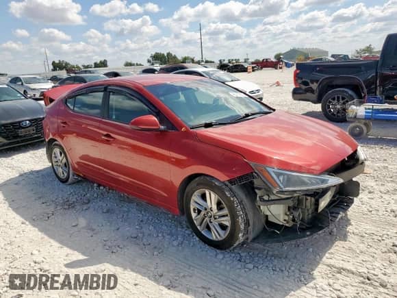 2019 Hyundai Elantra SEL с VIN 5NPD84LF4KH423056, выставлен на аукционе Copart как лот 86103905 с пробегом 240 981 миль миль и Списание • Salvage title. История ставок и продаж доступна на DreamBid. Изображение 4.