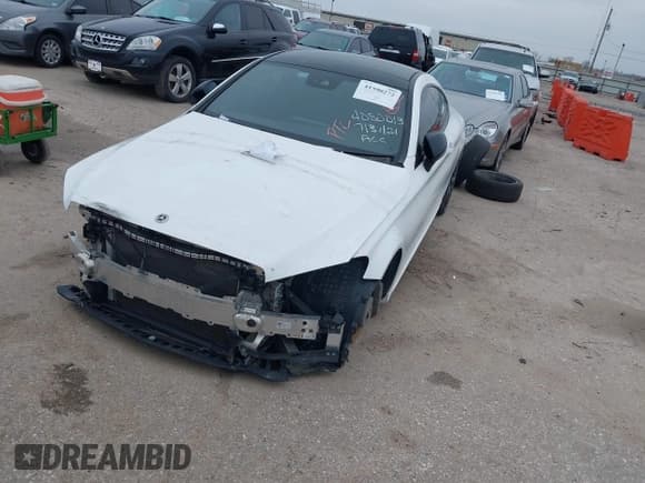 ✅ 2022 Mercedes-Benz C 300 • VIN: W1KWJ8DB5NG115893 • Lot: 41590272. Wystawiony na IAAI z przebiegiem 15 562 mil. Bezpłatny archiwum sprzedaży aukcyjnych z USA i szczegółowy raport historii pojazdu na DreamBid. Zdjęcie 2.