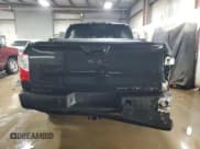 ✅ 2018 Nissan Titan S • VIN: 1N6AA1E54JN545065 • Lot: 50881645. Wystawiony na Copart z przebiegiem 28 892 mil. Bezpłatny archiwum sprzedaży aukcyjnych z USA i szczegółowy raport historii pojazdu na DreamBid. Zdjęcie 6.