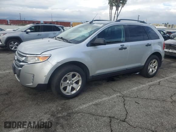 ✅ 2014 Ford Edge SE • VIN: 2FMDK4GC4EBB30321 • Lot: 81233705. Wystawiony na Copart z przebiegiem 181 016 mil. Bezpłatny archiwum sprzedaży aukcyjnych z USA i szczegółowy raport historii pojazdu na DreamBid. Zdjęcie 1.