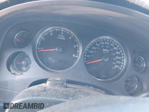 ✅ 2009 Chevrolet Silverado 1500 • VIN: 2GCEC39J891109818 • Lot: 41302124. Wystawiony na IAAI z przebiegiem Nie podano. Bezpłatny archiwum sprzedaży aukcyjnych z USA i szczegółowy raport historii pojazdu na DreamBid. Zdjęcie 7.