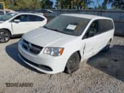✅ 2017 Dodge Grand Caravan SE • VIN: 2C4RDGBG2HR612880 • Lot: 43218794. Wystawiony na IAAI z przebiegiem 132 005 mil. Bezpłatny archiwum sprzedaży aukcyjnych z USA i szczegółowy raport historii pojazdu na DreamBid. Zdjęcie 2.