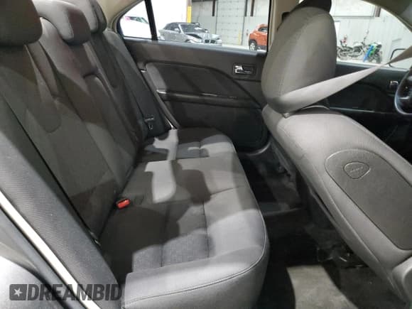 ✅ 2010 Ford Fusion SE • VIN: 3FAHP0HA4AR294831 • Lot: 90504275. Listed on Copart with 149,356 mi. Free auction sales archive from the USA and detailed vehicle history report at DreamBid. Image 10.