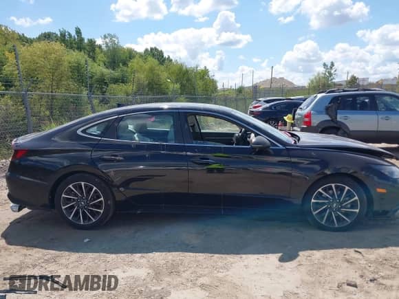 2020 Hyundai Sonata Limited с VIN 5NPEH4J27LH029072, выставлен на аукционе IAAI как лот 43088255 с пробегом 80 533 миль миль и . История ставок и продаж доступна на DreamBid. Изображение 14.