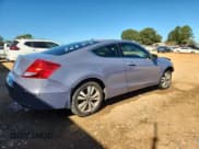 ✅ 2011 Honda Accord EX-L • VIN: 1HGCS1B88BA007289 • Lot: 86621235. Listed on Copart with 199,184 mi. Free auction sales archive from the USA and detailed vehicle history report at DreamBid. Image 3.