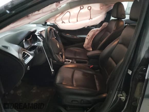 ✅ 2018 Chevrolet Cruze Premier • VIN: 1G1BF5SM2J7185111 • Lot: 46123173. Listed on Copart with 117,144 mi. Free auction sales archive from the USA and detailed vehicle history report at DreamBid. Image 7.