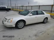 ✅ 2010 Cadillac DTS 1SD • VIN: 1G6KH5EY3AU108090 • Lot: 90076955. Wystawiony na Copart z przebiegiem 156 241 mil. Bezpłatny archiwum sprzedaży aukcyjnych z USA i szczegółowy raport historii pojazdu na DreamBid. Zdjęcie 1.