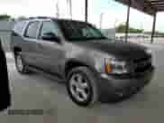 2014 Chevrolet Tahoe LT z VIN 1GNSCBE0XER154133, wystawiony jako Copart lot #91109625 z przebiegiem Nie podano mil oraz Czysty tytuł • Clean title. Historia ofert i sprzedaży dostępna na DreamBid. Obrazek 4.