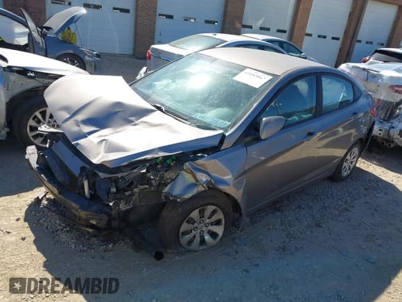 ✅ 2017 Hyundai Accent SE • VIN: KMHCT4AE7HU368276 • Lot: 43483867. Wystawiony na IAAI z przebiegiem 170 939 mil. Bezpłatny archiwum sprzedaży aukcyjnych z USA i szczegółowy raport historii pojazdu na DreamBid. Zdjęcie 17.