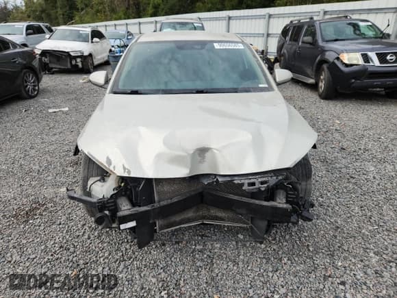 ✅ 2018 Hyundai Elantra Limited • VIN: 5NPD84LF5JH331792 • Лот: 90656585. Опубликован ранее на Copart с пробегом 158 530 миль. Бесплатный доступ к архиву аукционных продаж из США и подробный отчёт об истории автомобиля на DreamBid. Изображение 5.