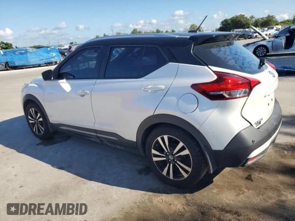 ✅ 2020 Nissan Kicks SR • VIN: 3N1CP5DV9LL505427 • Lot: 89471605. Wystawiony na Copart z przebiegiem 69 926 mil. Bezpłatny archiwum sprzedaży aukcyjnych z USA i szczegółowy raport historii pojazdu na DreamBid. Zdjęcie 2.
