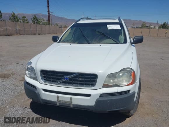 ✅ 2004 Volvo XC90 • VIN: YV1CZ91H441064967 • Lot: 42887501. Wystawiony na IAAI z przebiegiem 155 550 mil. Bezpłatny archiwum sprzedaży aukcyjnych z USA i szczegółowy raport historii pojazdu na DreamBid. Zdjęcie 6.