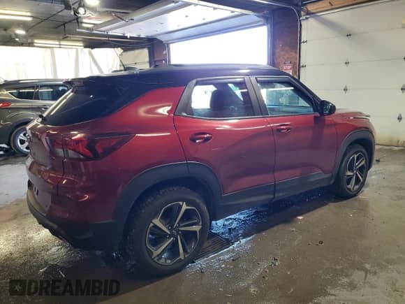 2022 Chevrolet TrailBlazer RS with VIN KL79MTSL5NB084183, listed as a Copart auction lot 86286235 with 64,778 mi miles and Salvage title. Bid and sale history available at DreamBid. Image 3.