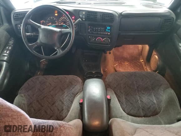 ✅ 2002 Chevrolet S-10 LS • VIN: 1GCDT13W62K104868 • Лот: 60457974. Опубликован ранее на Copart с пробегом 193 120 миль. Бесплатный доступ к архиву аукционных продаж из США и подробный отчёт об истории автомобиля на DreamBid. Изображение 8.