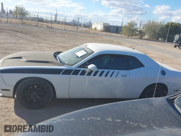 ✅ 2012 Dodge Challenger SXT • VIN: 2C3CDYAG8CH268424 • Lot: 41370267. Wystawiony na IAAI z przebiegiem 201 094 mil. Bezpłatny archiwum sprzedaży aukcyjnych z USA i szczegółowy raport historii pojazdu na DreamBid. Zdjęcie 14.