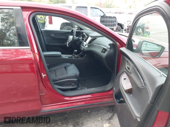 ✅ 2014 Chevrolet Impala LT • VIN: 2G1125S30E9107297 • Лот: 43347821. Опубликован ранее на IAAI с пробегом 149 942 миль. Бесплатный доступ к архиву аукционных продаж из США и подробный отчёт об истории автомобиля на DreamBid. Изображение 5.