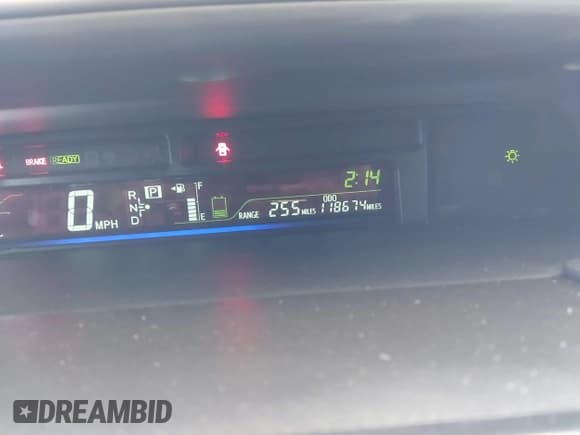 ✅ 2015 Toyota Prius Two • VIN: JTDZN3EU0FJ036313 • Lot: 42640851. Listed on IAAI with 118,674 mi. Free auction sales archive from the USA and detailed vehicle history report at DreamBid. Image 7.