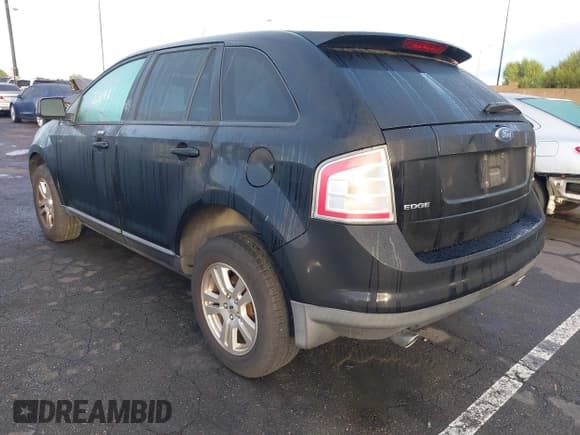 ✅ 2007 Ford Edge SEL • VIN: 2FMDK38C77BA54105 • Лот: 43712090. Опубликован ранее на IAAI с пробегом 128 477 миль. Бесплатный доступ к архиву аукционных продаж из США и подробный отчёт об истории автомобиля на DreamBid. Изображение 3.