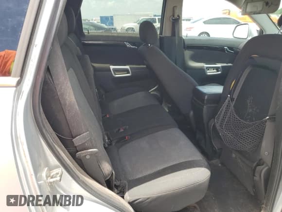 ✅ 2013 Chevrolet Captiva Sport LS • VIN: 3GNAL2EKXDS595186 • Lot: 60976405. Wystawiony na Copart z przebiegiem 166 891 mil. Bezpłatny archiwum sprzedaży aukcyjnych z USA i szczegółowy raport historii pojazdu na DreamBid. Zdjęcie 11.