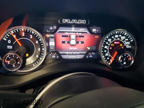 ✅ 2022 Ram 1500 Big Horn • VIN: 1C6SRFFT3NN381931 • Лот: 82612754. Опубликован ранее на Copart с пробегом 41 813 миль. Бесплатный доступ к архиву аукционных продаж из США и подробный отчёт об истории автомобиля на DreamBid. Изображение 9.