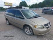 ✅ 2003 Dodge Caravan EX • VIN: 2D4GP74L03R104251 • Lot: 42747705. Listed on IAAI with 323,929 mi. Free auction sales archive from the USA and detailed vehicle history report at DreamBid. Image 14.