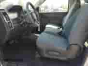 2017 Ram 1500 Tradesman z VIN 3C6JR6AGXHG791676, wystawiony jako Copart lot #53819005 z przebiegiem 106 270 mil mil oraz Szkoda całkowita • Salvage title. Historia ofert i sprzedaży dostępna na DreamBid. Obrazek 7.