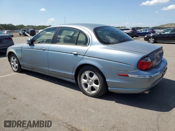✅ 2002 Jaguar S-Type • VIN: SAJDA01N82FM37027 • Лот: 60740595. Опубликован ранее на Copart с пробегом 131 179 миль. Бесплатный доступ к архиву аукционных продаж из США и подробный отчёт об истории автомобиля на DreamBid. Изображение 2.