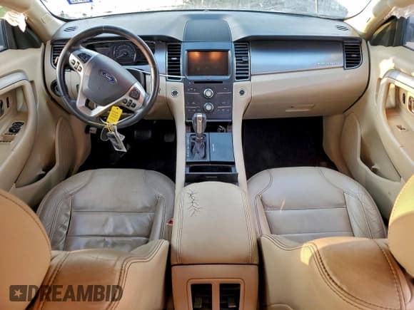 ✅ 2015 Ford Taurus SEL • VIN: 1FAHP2E86FG174881 • Lot: 93422295. Wystawiony na Copart z przebiegiem 134 563 mil. Bezpłatny archiwum sprzedaży aukcyjnych z USA i szczegółowy raport historii pojazdu na DreamBid. Zdjęcie 8.