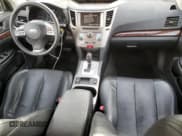 ✅ 2013 Subaru Legacy Limited • VIN: 4S3BMDP62D2021344 • Lot: 81623344. Wystawiony na Copart z przebiegiem 175 226 mil. Bezpłatny archiwum sprzedaży aukcyjnych z USA i szczegółowy raport historii pojazdu na DreamBid. Zdjęcie 8.