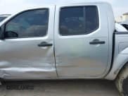 ✅ 2006 Nissan Frontier SE • VIN: 1N6AD07U66C418326 • Лот: 41933720. Опубликован ранее на IAAI с пробегом 344 864 миль. Бесплатный доступ к архиву аукционных продаж из США и подробный отчёт об истории автомобиля на DreamBid. Изображение 14.