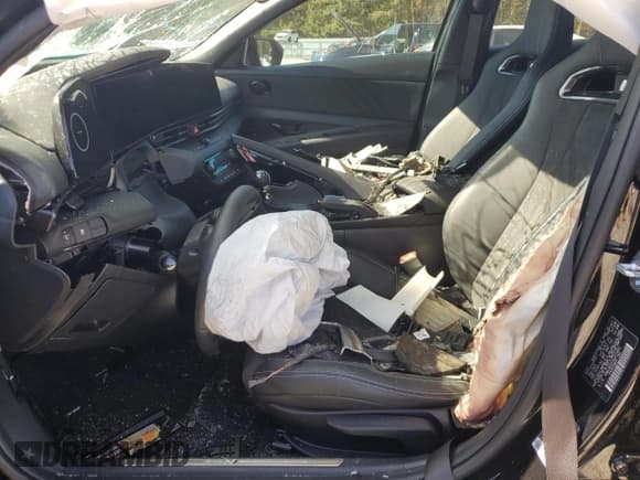 ✅ 2025 Hyundai Elantra • VIN: KMHLW4DK2SU029862 • Lot: 91585145. Listed on Copart with Not provided. Free auction sales archive from the USA and detailed vehicle history report at DreamBid. Image 7.