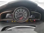 ✅ 2018 Mazda 3 Touring • VIN: 3MZBN1L39JM234381 • Lot: 93769185. Wystawiony na Copart z przebiegiem 76 810 mil. Bezpłatny archiwum sprzedaży aukcyjnych z USA i szczegółowy raport historii pojazdu na DreamBid. Zdjęcie 9.