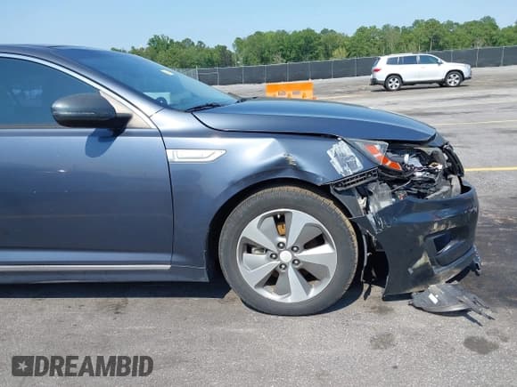 ✅ 2015 Kia Optima EX • VIN: KNAGN4AD8F5084764 • Lot: 42404405. Listed on IAAI with 158,587 mi. Free auction sales archive from the USA and detailed vehicle history report at DreamBid. Image 12.