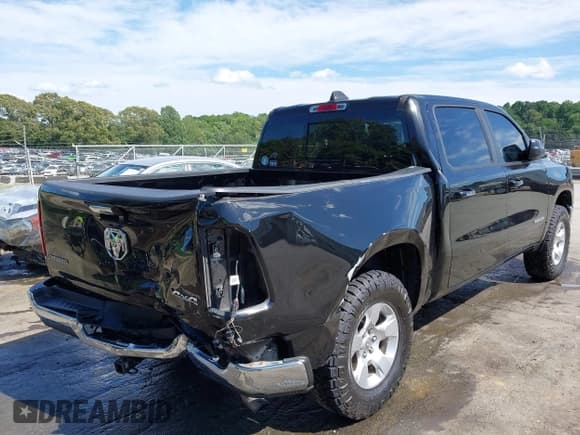 ✅ 2020 Ram 1500 Big Horn • VIN: 1C6RRFFG8LN120583 • Lot: 42320101. Listed on IAAI with 55,263 mi. Free auction sales archive from the USA and detailed vehicle history report at DreamBid. Image 4.