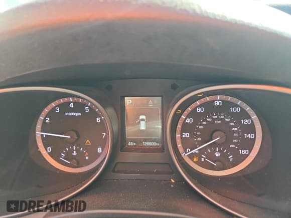 ✅ 2018 Hyundai Santa Fe SE • VIN: KM8SM4HF4JU258749 • Лот: 91236225. Опубликован ранее на Copart с пробегом 128 800 миль. Бесплатный доступ к архиву аукционных продаж из США и подробный отчёт об истории автомобиля на DreamBid. Изображение 9.