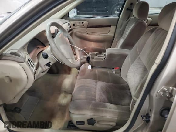 ✅ 2001 Chevrolet Impala • VIN: 2G1WF55E619352669 • Lot: 93421305. Wystawiony na Copart z przebiegiem 92 548 mil. Bezpłatny archiwum sprzedaży aukcyjnych z USA i szczegółowy raport historii pojazdu na DreamBid. Zdjęcie 7.