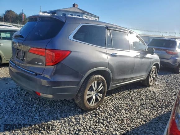 ✅ 2017 Honda Pilot EX-L • VIN: 5FNYF6H52HB024950 • Лот: 96318805. Опубликован ранее на Copart с пробегом Не указан. Бесплатный доступ к архиву аукционных продаж из США и подробный отчёт об истории автомобиля на DreamBid. Изображение 3.