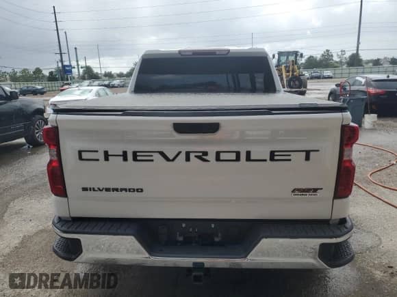 2020 Chevrolet Silverado 1500 LT с VIN 3GCPWCET0LG421797, выставлен на аукционе Copart как лот 69507264 с пробегом 72 047 миль миль и На запчасти • Non repairable. История ставок и продаж доступна на DreamBid. Изображение 6.