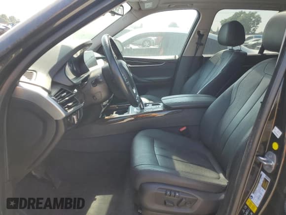 ✅ 2016 BMW X5 xDrive35i • VIN: 5UXKR0C55G0P18884 • Лот: 60132445. Опубликован ранее на Copart с пробегом 114 933 миль. Бесплатный доступ к архиву аукционных продаж из США и подробный отчёт об истории автомобиля на DreamBid. Изображение 7.