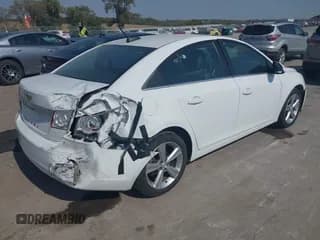 ✅ 2015 Chevrolet Cruze LT • VIN: 1G1PE5SB1F7161655 • Lot: 43367093. Wystawiony na IAAI z przebiegiem 194 000 mil. Bezpłatny archiwum sprzedaży aukcyjnych z USA i szczegółowy raport historii pojazdu na DreamBid. Zdjęcie 4.