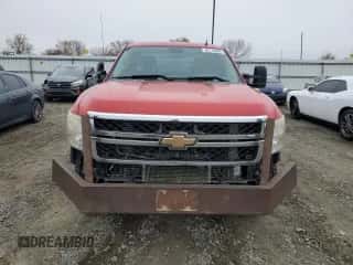 2011 Chevrolet Silverado 3500HD DRW LT с VIN 1GC5K0C82BZ225732, выставлен на аукционе Copart как лот 85118884 с пробегом 183 515 миль миль и Списание • Salvage title. История ставок и продаж доступна на DreamBid. Изображение 5.