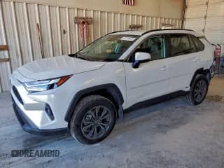 ✅ 2025 Toyota RAV4 Hybrid XLE Premium • VIN: 4T3B6RFV4SU183674 • Лот: 93718415. Опубликован ранее на Copart с пробегом 6 194 миль. Бесплатный доступ к архиву аукционных продаж из США и подробный отчёт об истории автомобиля на DreamBid. Изображение 1.
