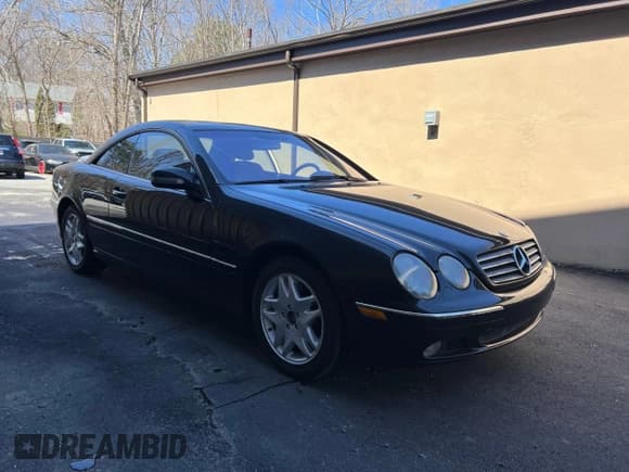 ✅ 2002 Mercedes-Benz CL 500/600 • VIN: WDBPJ75J12A028536 • Лот: 42719365. Опубликован ранее на Copart с пробегом 28 608 миль. Бесплатный доступ к архиву аукционных продаж из США и подробный отчёт об истории автомобиля на DreamBid. Изображение 1.