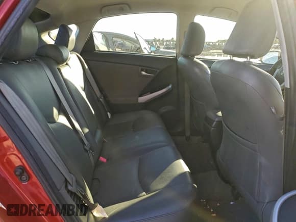 ✅ 2014 Toyota Prius Three • VIN: JTDKN3DU7E1750702 • Лот: 94692325. Опубликован ранее на Copart с пробегом 211 508 миль. Бесплатный доступ к архиву аукционных продаж из США и подробный отчёт об истории автомобиля на DreamBid. Изображение 10.