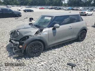2019 MINI Hardtop Cooper S with VIN WMWXP7C5XK2A52382, listed as a Copart auction lot 66635335 with 101,787 mi miles and Salvage title. Bid and sale history available at DreamBid. Image 1.