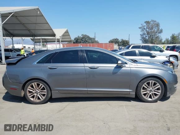 ✅ 2014 Lincoln MKZ Hybrid • VIN: 3LN6L2LU0ER818309 • Лот: 43076770. Опубликован ранее на IAAI с пробегом 213 262 миль. Бесплатный доступ к архиву аукционных продаж из США и подробный отчёт об истории автомобиля на DreamBid. Изображение 13.