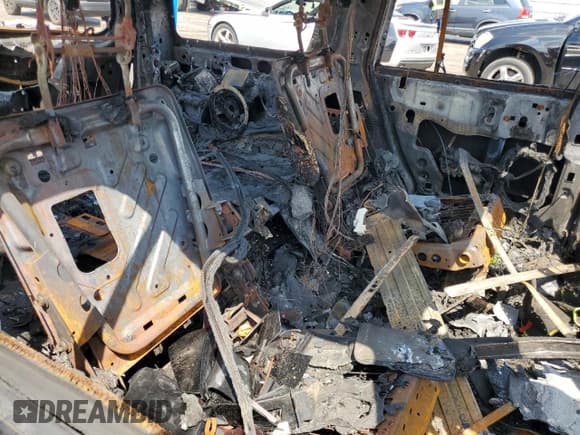 ✅ 2008 Ford Expedition Limited • VIN: 1FMFU195X8LA34536 • Lot: 65597885. Wystawiony na Copart z przebiegiem Nie podano. Bezpłatny archiwum sprzedaży aukcyjnych z USA i szczegółowy raport historii pojazdu na DreamBid. Zdjęcie 11.